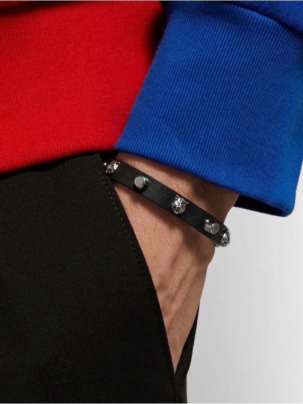 Gucci Studded Feline Head Leather Bracelet in Black - Picture 4 of 5